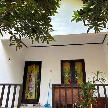 Ina Gili Guesthouse Gili Air Dış mekan fotoğraf