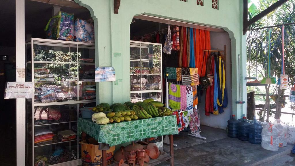 Ina Gili Guesthouse Gili Air Dış mekan fotoğraf