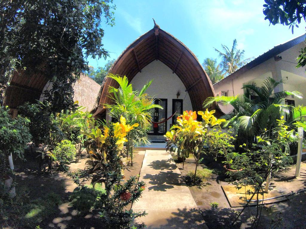 Ina Gili Guesthouse Gili Air Dış mekan fotoğraf