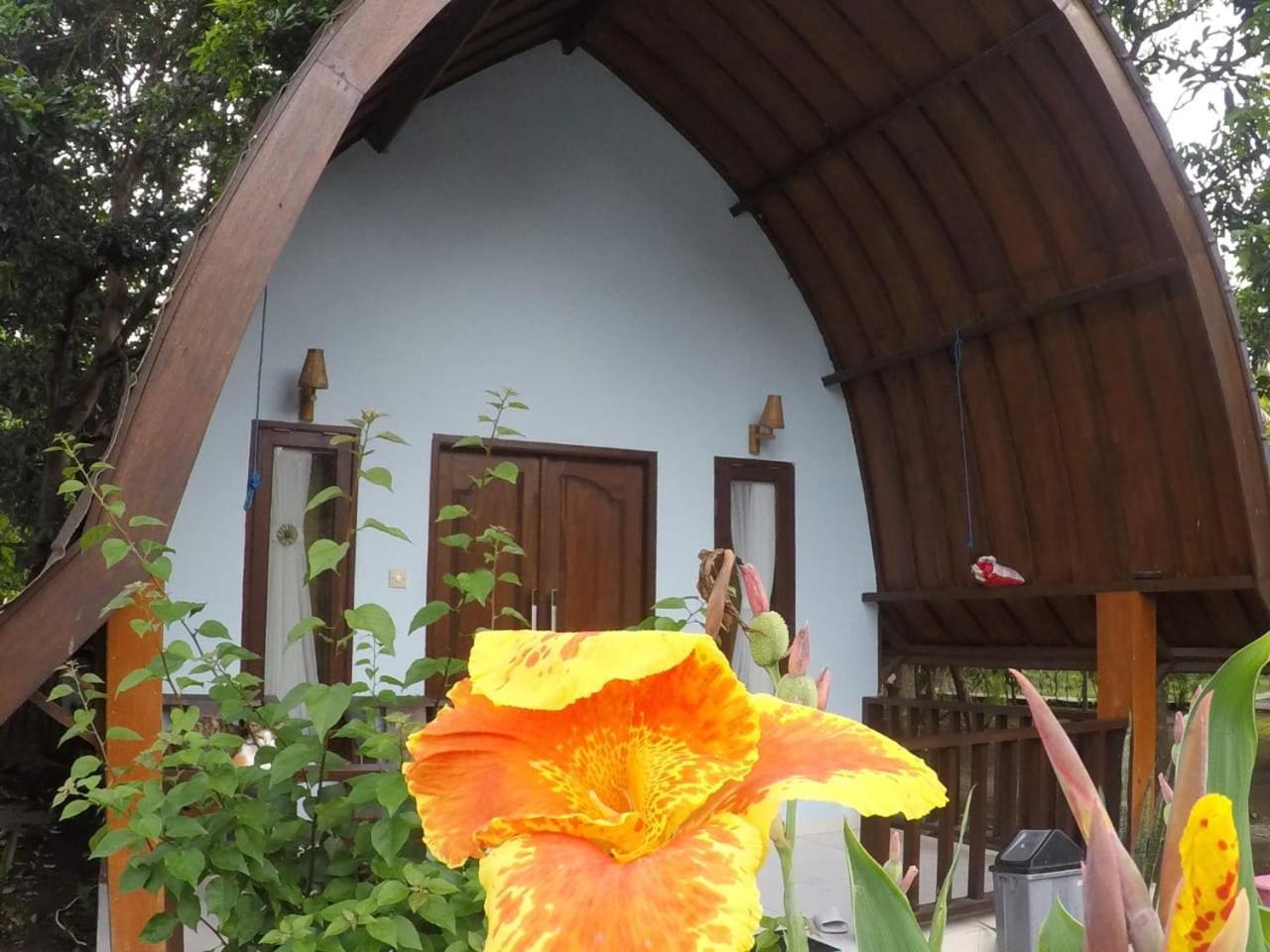 Ina Gili Guesthouse Gili Air Dış mekan fotoğraf