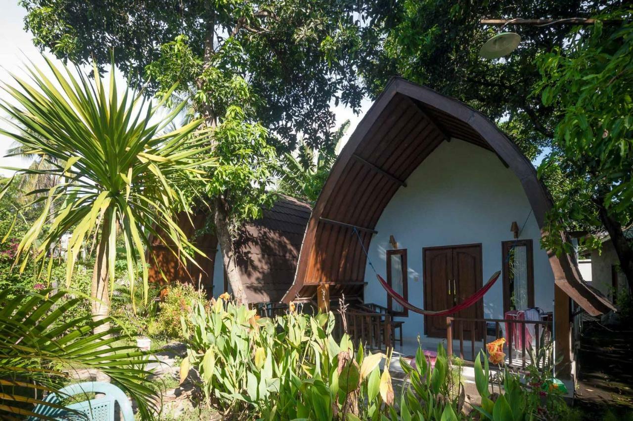 Ina Gili Guesthouse Gili Air Dış mekan fotoğraf